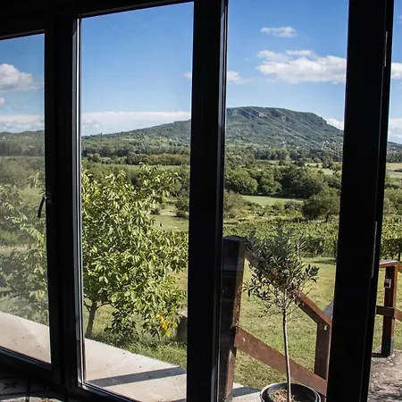 Szaszi Birtok Guest house